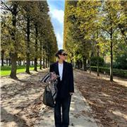 Soy estudiante de Historia del Arte con una pasión por compartir conocimientos. Me dirijo a estudiantes de secundaria y primaria